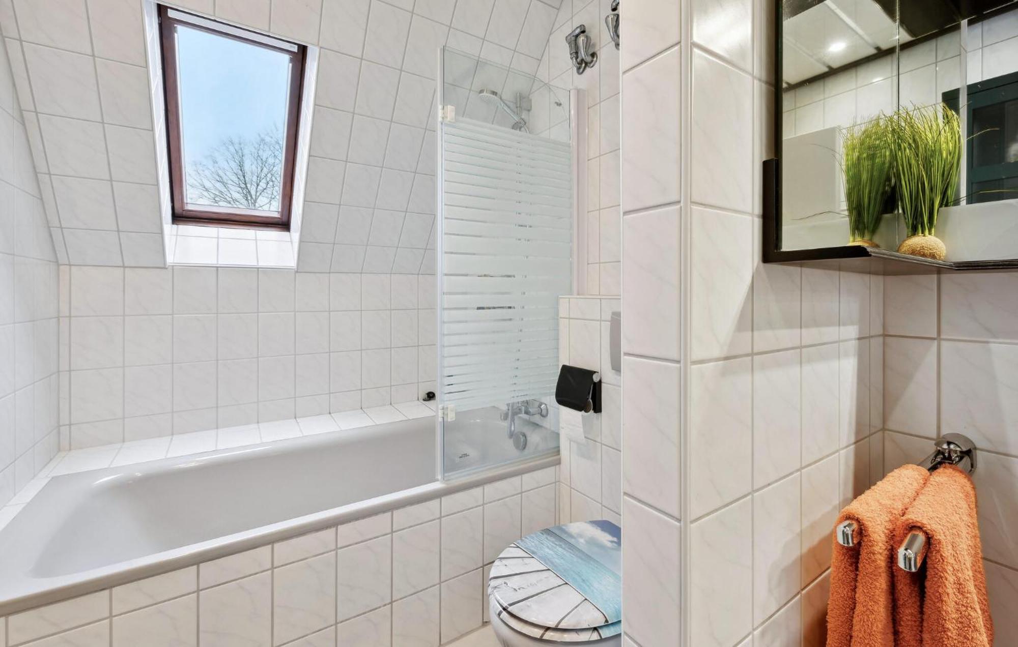 Amazing Apartment In Bremerhaven With Kitchen Luaran gambar